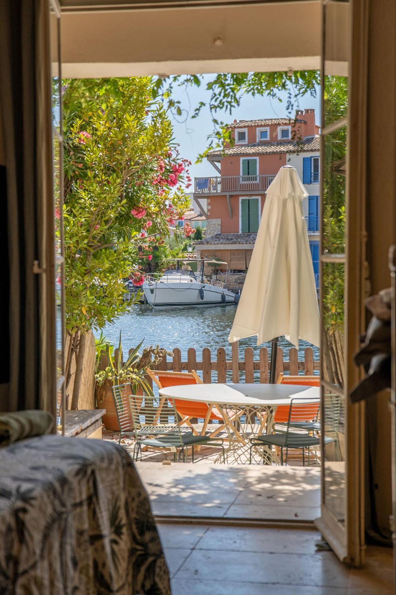 Appartement Amour Terrasse Sur L'Eau Grimaud Exteriér fotografie