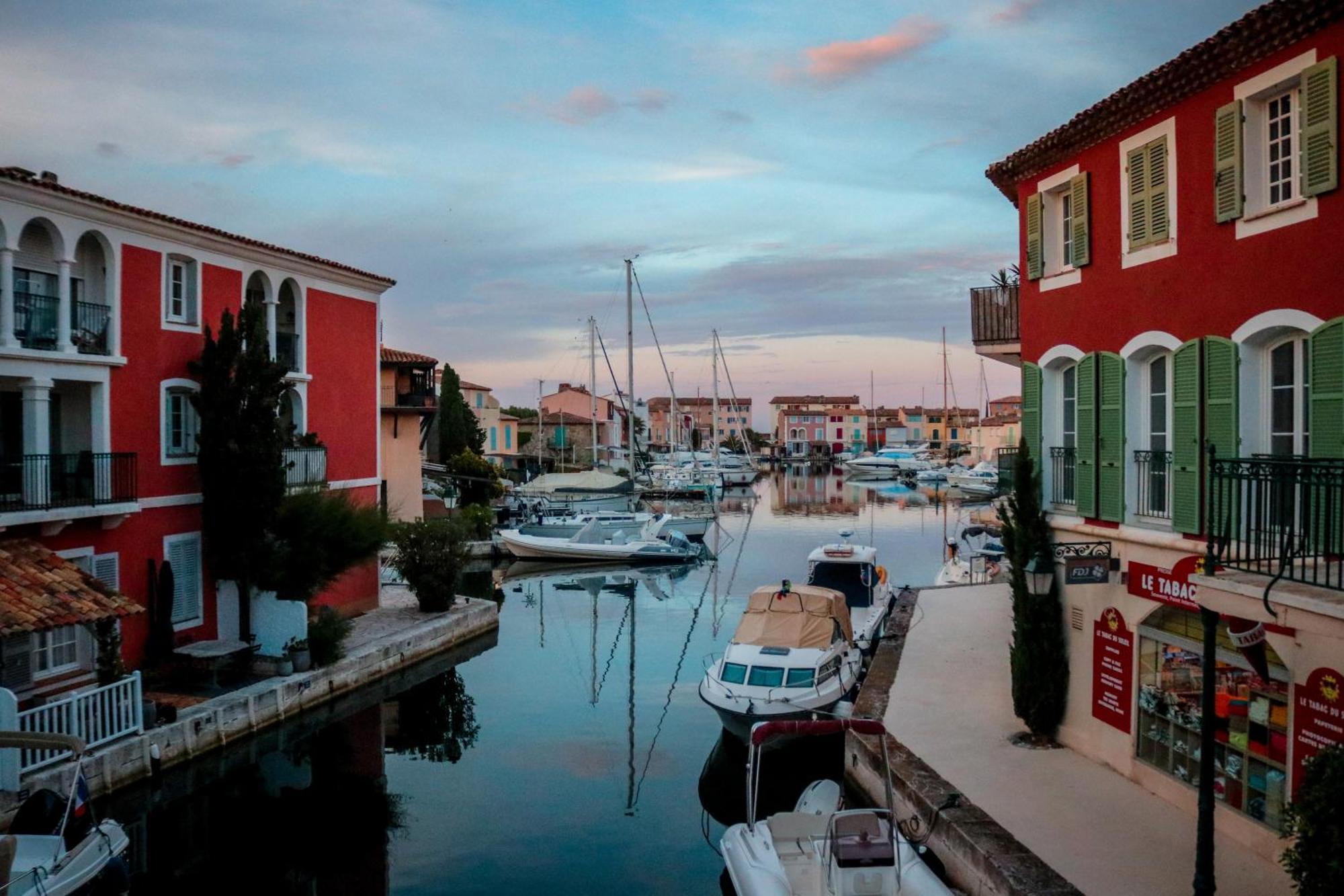 Appartement Amour Terrasse Sur L'Eau Grimaud Exteriér fotografie